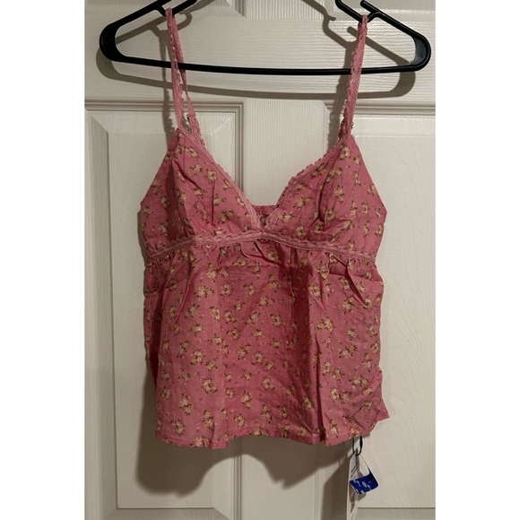 Cider Tops - NWT Cider Women’s Floral Pink Camisole Top Blouse Lace Trim Size XS